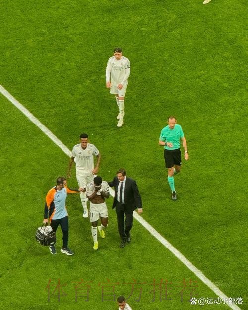 阿斯:米利唐飞往巴西经检查有轻伤 球员将回马德里